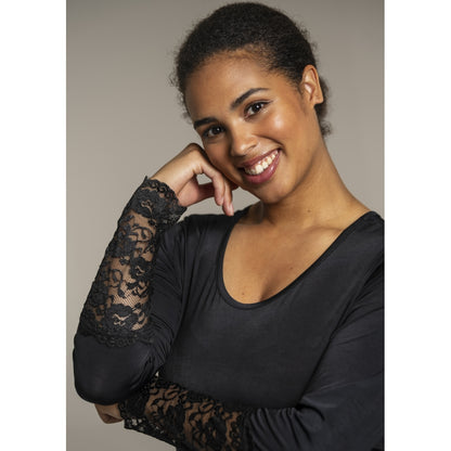 Sandgaard Bluse med blonde ærmer Top Black