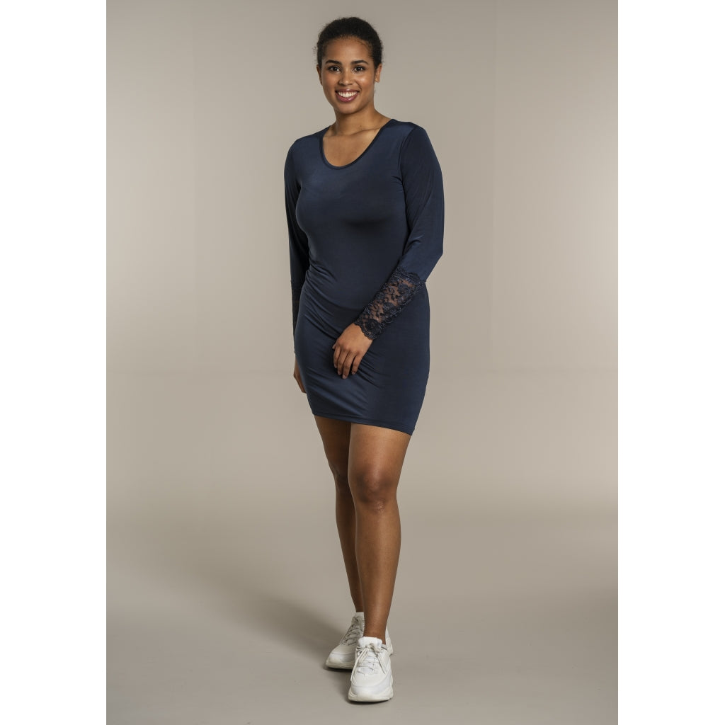 Sandgaard Bluse med blonde ærmer Top Dark Blue