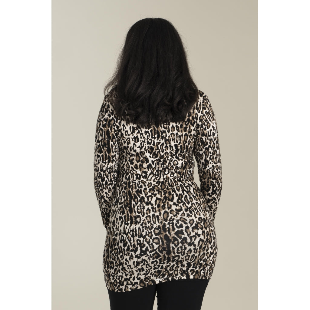 Sandgaard Slim long leo t-shirt Long Top Brown Leoprint